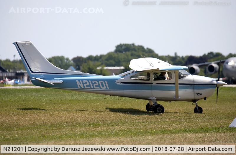 N21201, 1972 Cessna 182P Skylane C/N 18261481, Cessna 182P Skylane  C/N 18261481, N21201