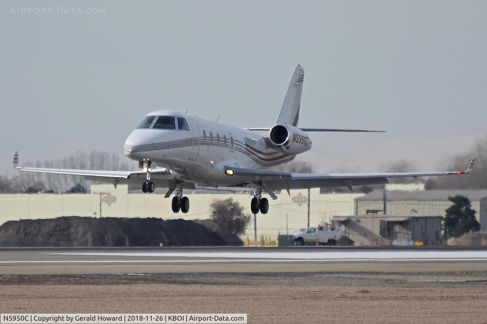 N5950C, 2006 Israel Aircraft Industries Gulfstream G150 C/N 213, Landing RWY 10L.