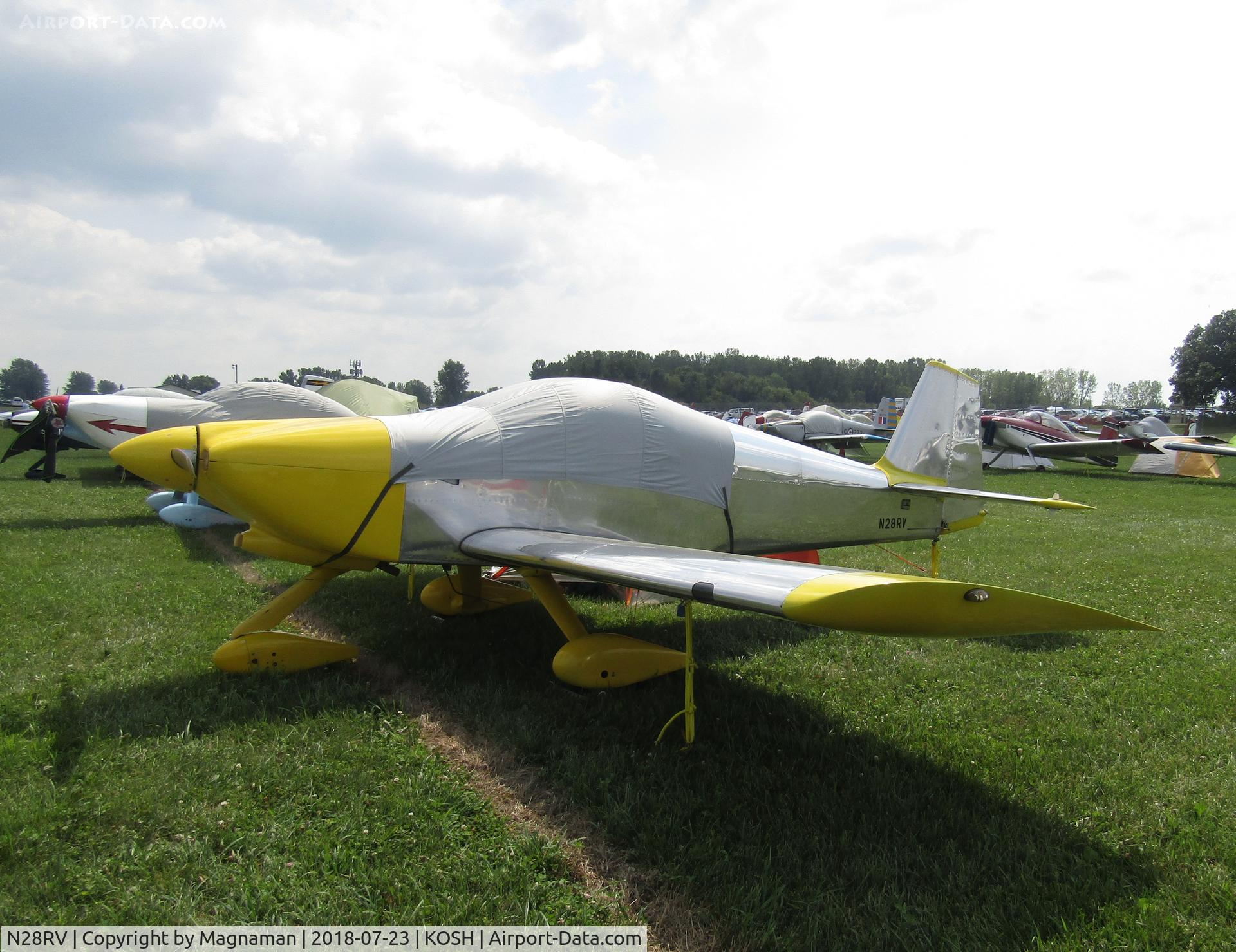 N28RV, 1995 Vans RV-6A C/N 21346, RV what else at EAA 18
