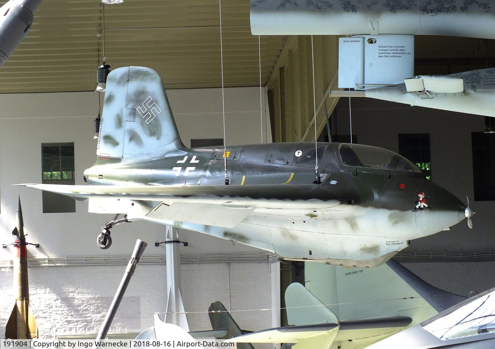 191904, Messerschmitt Me-163B-1a Komet C/N 191904, Messerschmitt Me 163B-1a Komet at the Luftwaffenmuseum (German Air Force museum), Berlin-Gatow