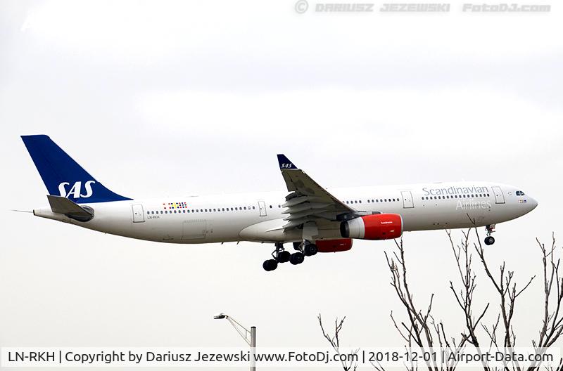 LN-RKH, 2002 Airbus A330-343 C/N 497, Airbus A330-343 - Scandinavian Airlines - SAS  C/N 497, LN-RKH