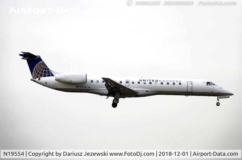 N19554, 2002 Embraer EMB-145LR C/N 145587, Embraer ERJ-145LR (EMB-145LR) - United Express (ExpressJet Airlines)   C/N 145587, N19554