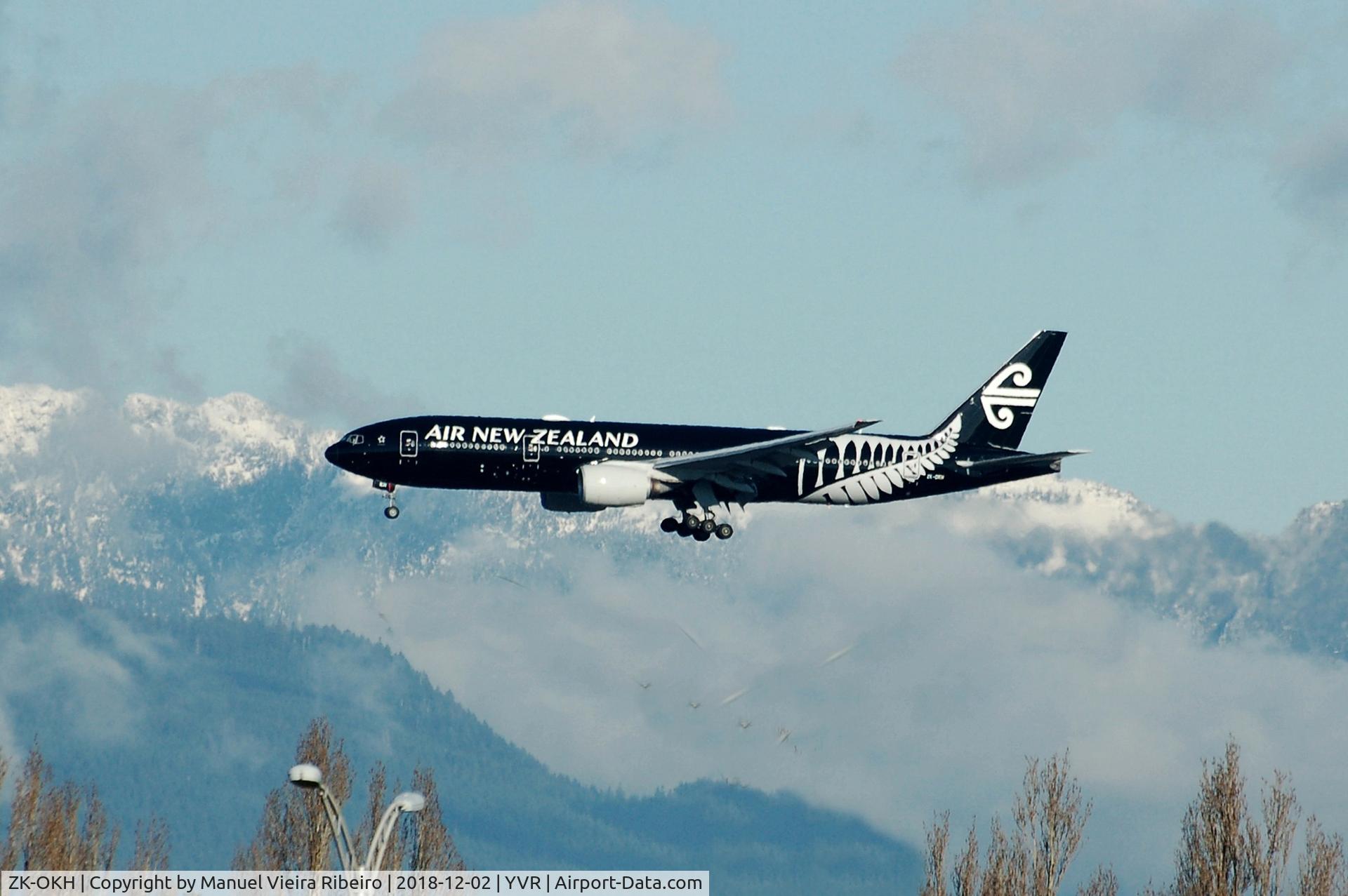 ZK-OKH, 2007 Boeing 777-219/ER C/N 34379, NZ24 to Vancouver.
