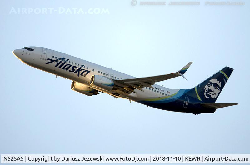 N525AS, 2009 Boeing 737-890 C/N 35692, Boeing 737-890 - Alaska Airlines  C/N 35692, N525AS