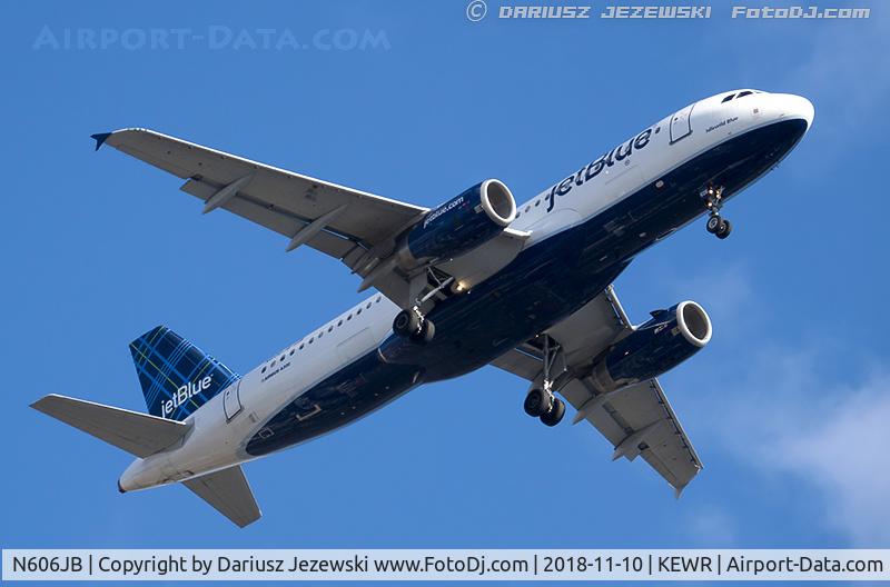 N606JB, 2005 Airbus A320-232 C/N 2384, Airbus A320-232 