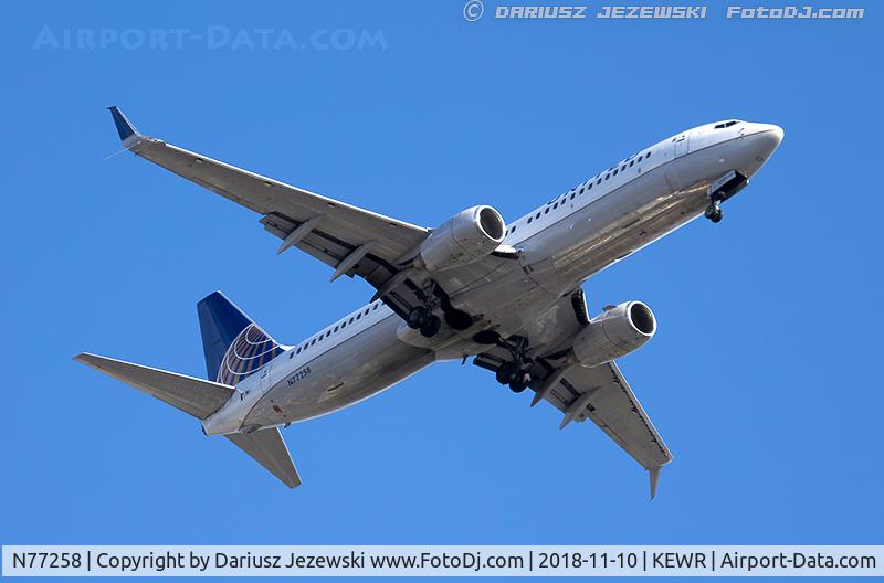 N77258, 2000 Boeing 737-824 C/N 30802, Boeing 737-824 - United Airlines  C/N 30802, N77258