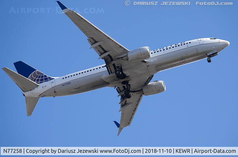 N77258, 2000 Boeing 737-824 C/N 30802, Boeing 737-824 - United Airlines  C/N 30802, N77258