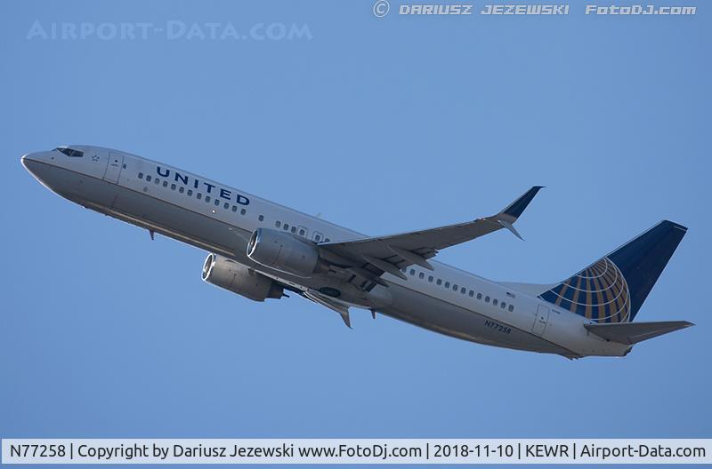 N77258, 2000 Boeing 737-824 C/N 30802, Boeing 737-824 - United Airlines  C/N 30802, N77258