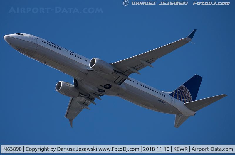 N63890, 2015 Boeing 737-924/ER C/N 42194, Boeing 737-924/ER - United Airlines  C/N 42194, N63890