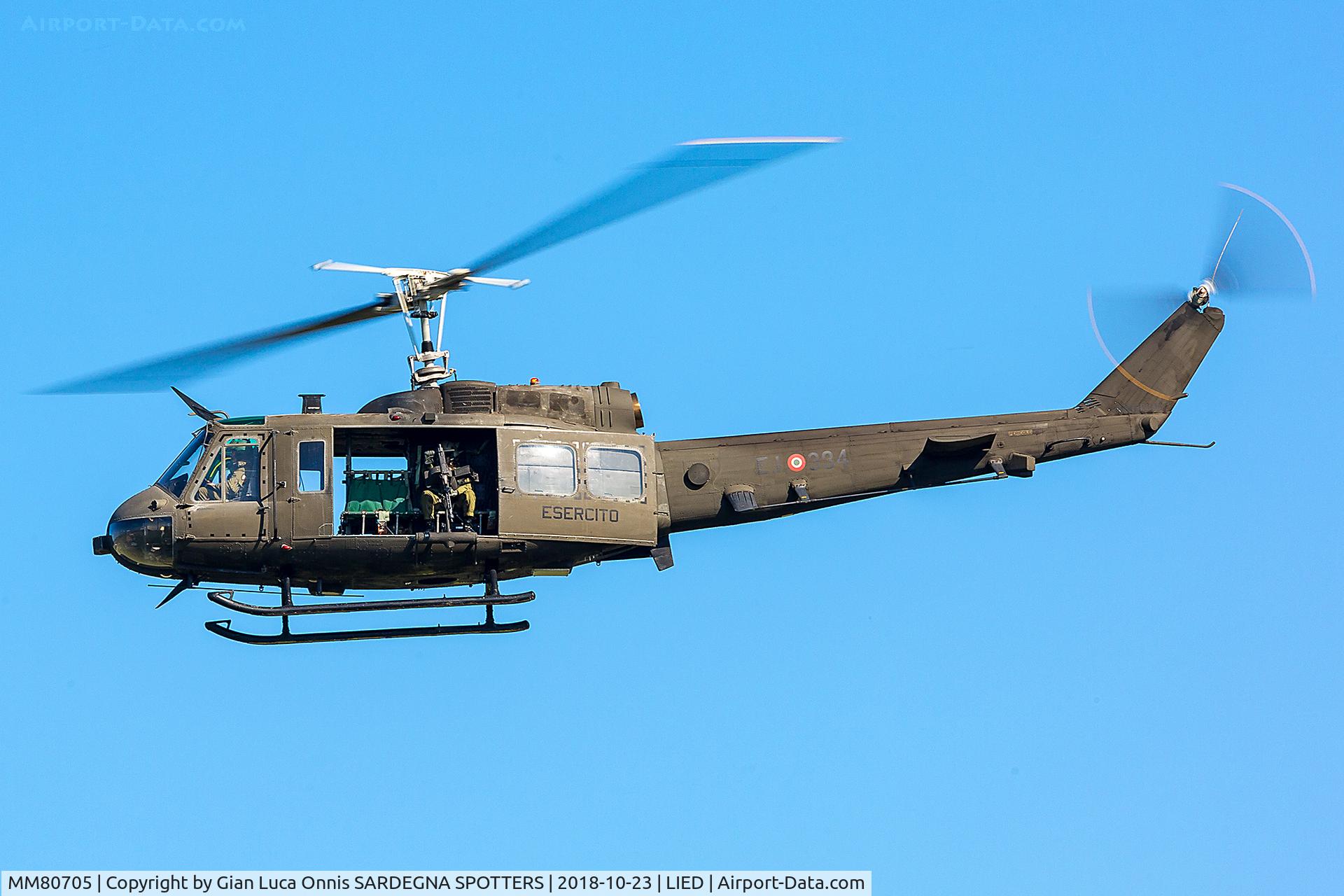 MM80705, Agusta AB-205A-1 C/N 4235, LANDING 35R