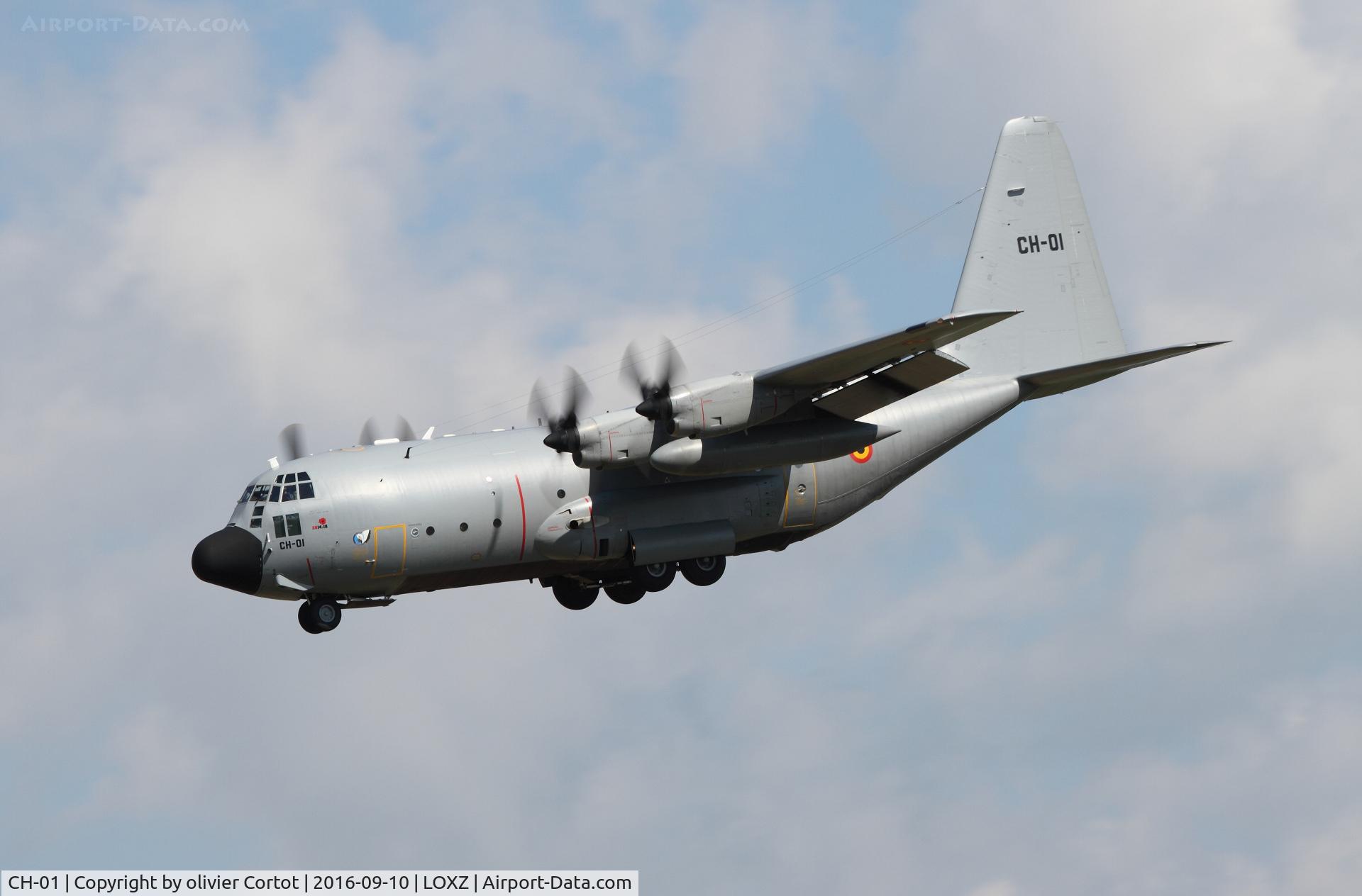 CH-01, 1971 Lockheed C-130H Hercules C/N 382-4455, landing at Zeltweg