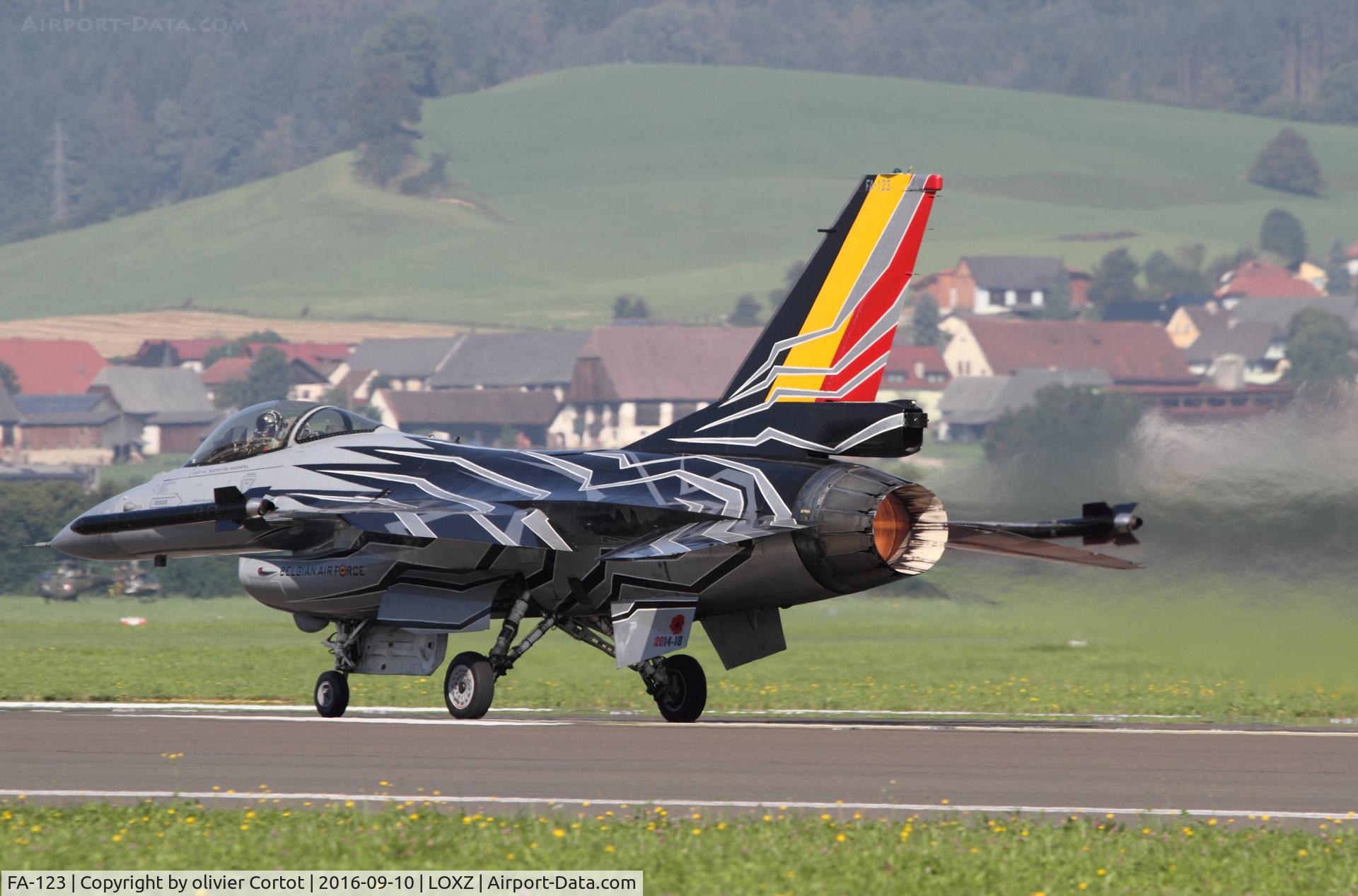 FA-123, SABCA F-16AM Fighting Falcon C/N 6H-123, taking off