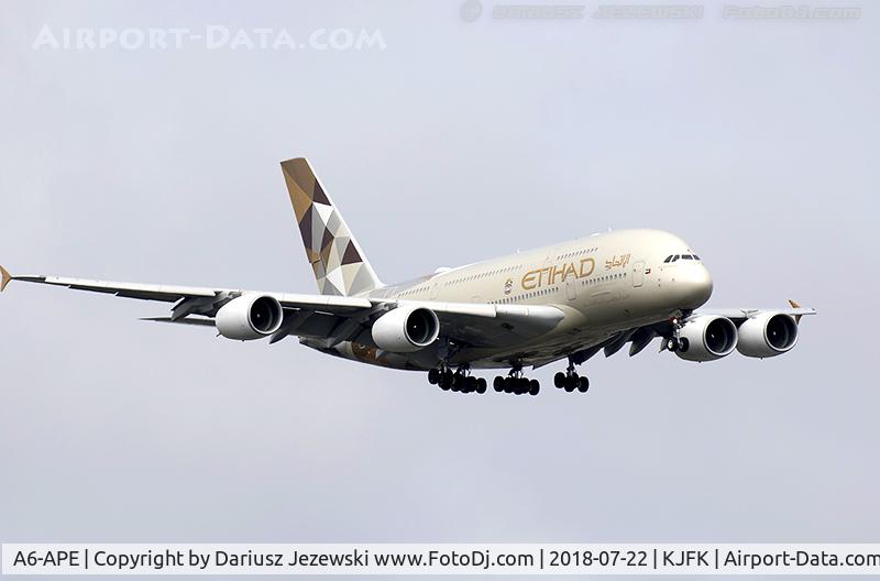 A6-APE, 2015 Airbus A380-861 C/N 191, Airbus A380-861 - Etihad Airways  C/N 191, A6-APE