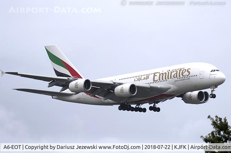A6-EOT, 2015 Airbus A380-861 C/N 204, Airbus A380-861 - Emirates  C/N 204, A6-EOT