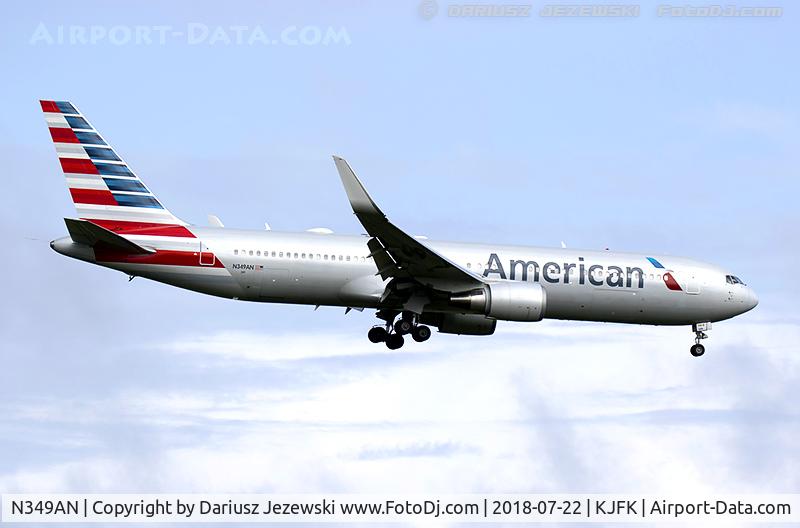N349AN, 2003 Boeing 767-323 C/N 33088, Boeing 767-323/ER - American Airlines  C/N 33088, N349AN