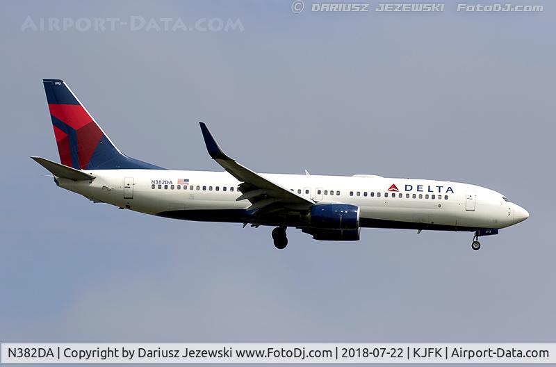 N382DA, 1999 Boeing 737-832 C/N 30345, Boeing 737-832 - Delta Air Lines  C/N 30345, N382DA