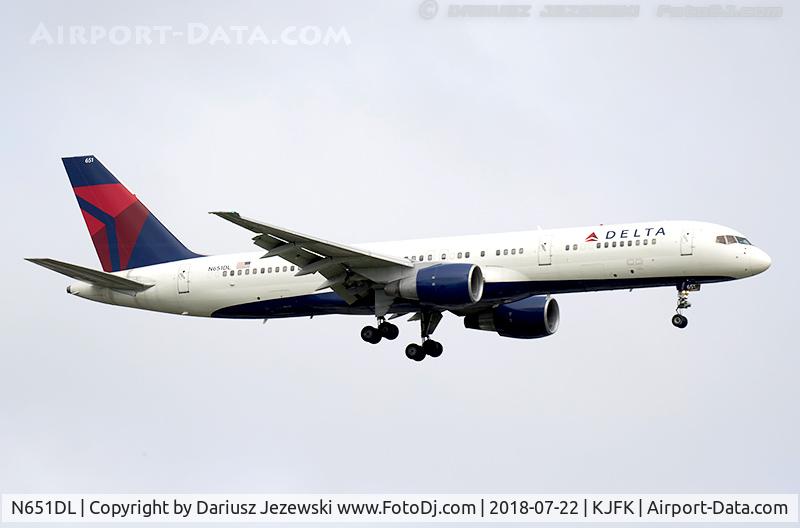 N651DL, 1989 Boeing 757-232 C/N 24391, Boeing 757-232 - Delta Air Lines  C/N 24391, N651DL
