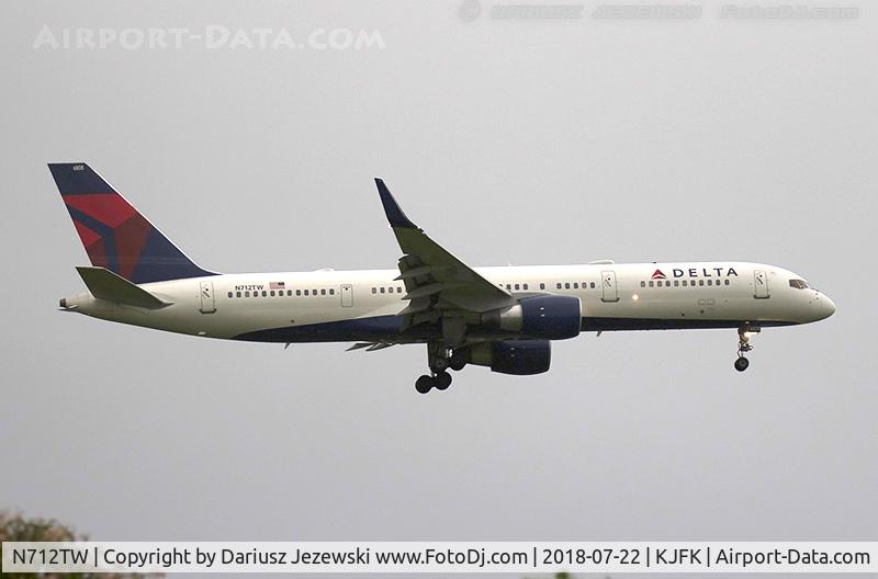 N712TW, 1997 Boeing 757-2Q8 C/N 27624, Boeing 757-2Q8 - Delta Air Lines  C/N 27624, N712TW