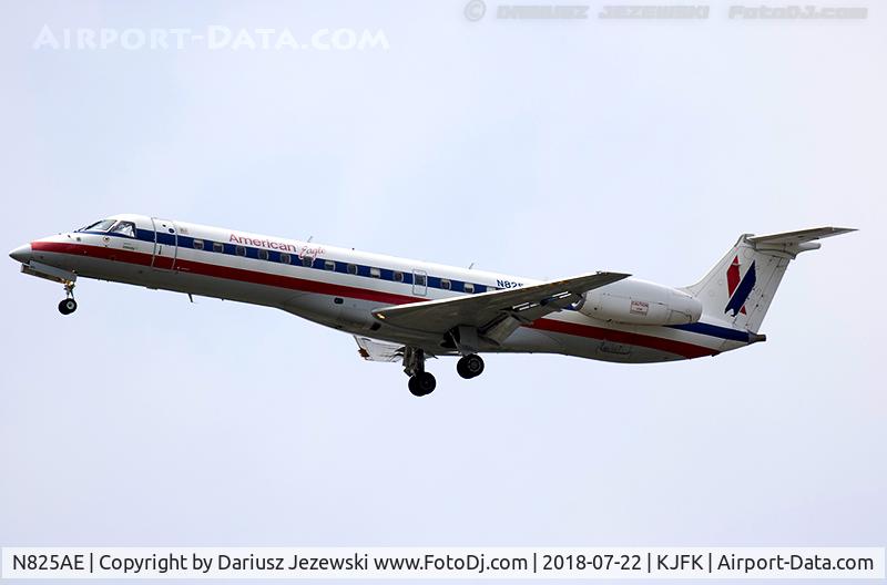 N825AE, 2002 Embraer ERJ-140LR (EMB-135KL) C/N 145589, Embraer ERJ-140LR (EMB-135KL) - Envoy Air  C/N 145589, N825AE