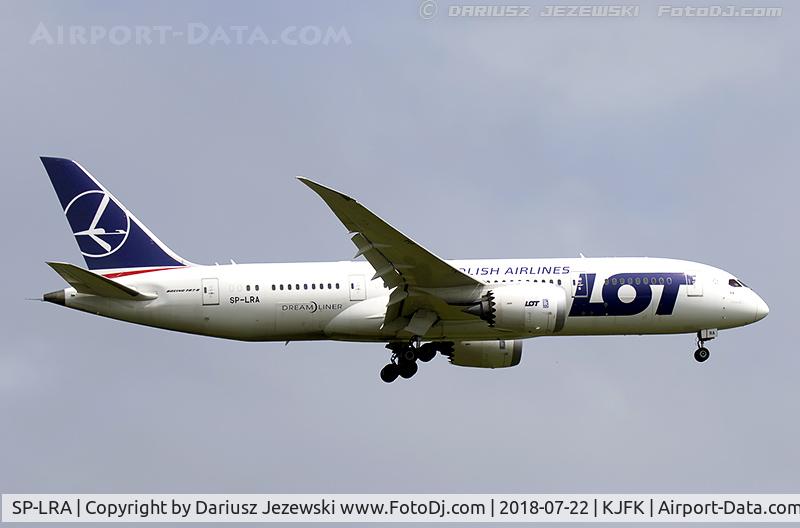 SP-LRA, 2012 Boeing 787-8 Dreamliner C/N 35938, Boeing 787-8 Dreamliner - LOT - Polish Airlines  C/N 35938, SP-LRA