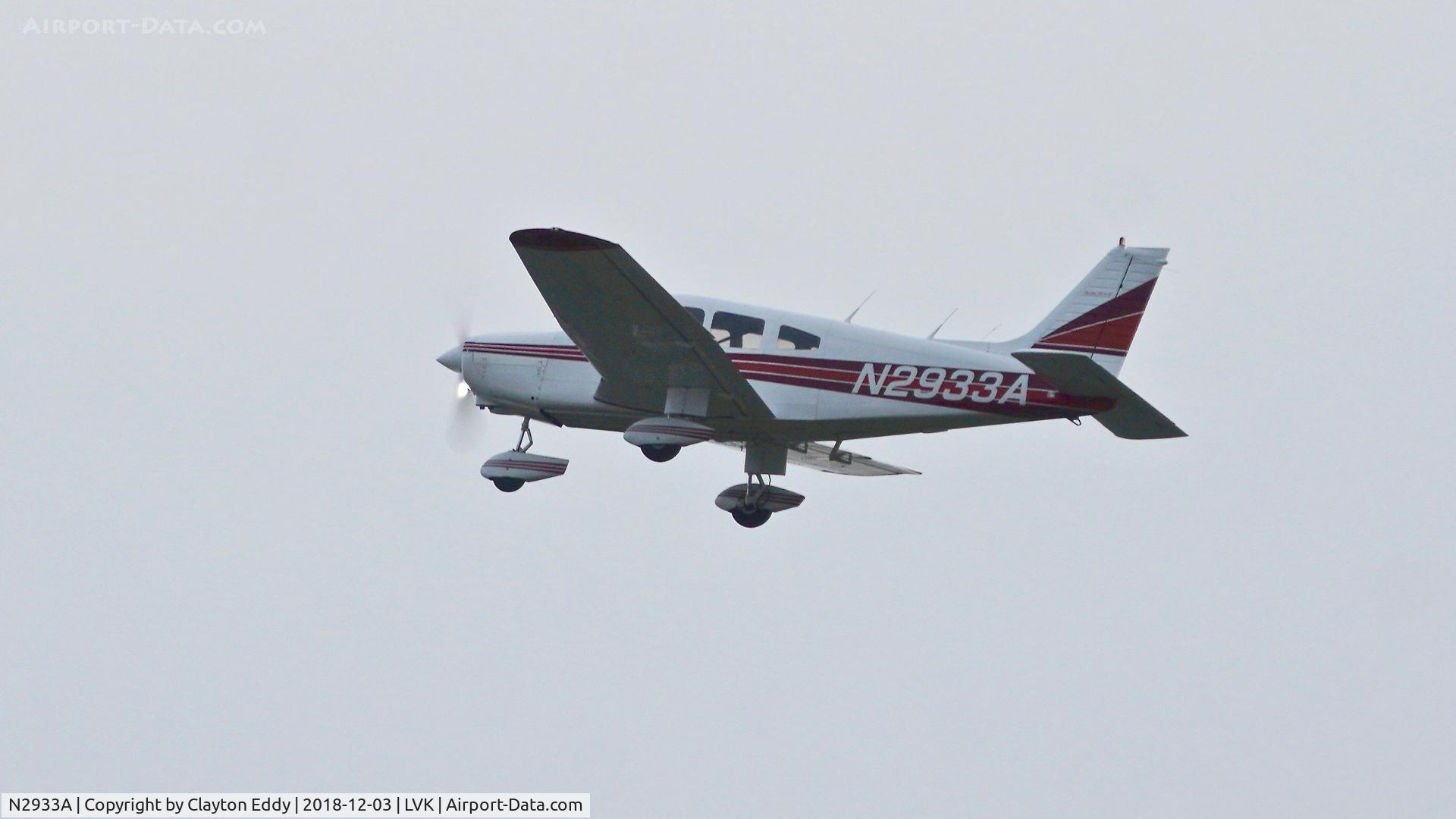 N2933A, 1979 Piper PA-28-161 C/N 28-7916549, Livermore Airport California 2018.