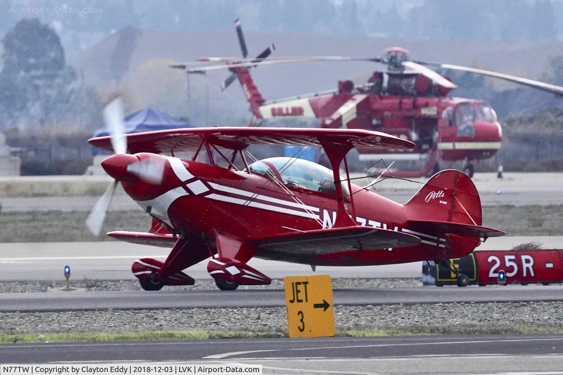 N77TW, 1989 Christen Pitts S-2B Special C/N 5160, Livermore Airport California 2018.