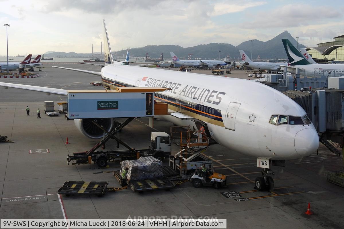 9V-SWS, 2008 Boeing 777-312/ER C/N 34584, At Hong Kong