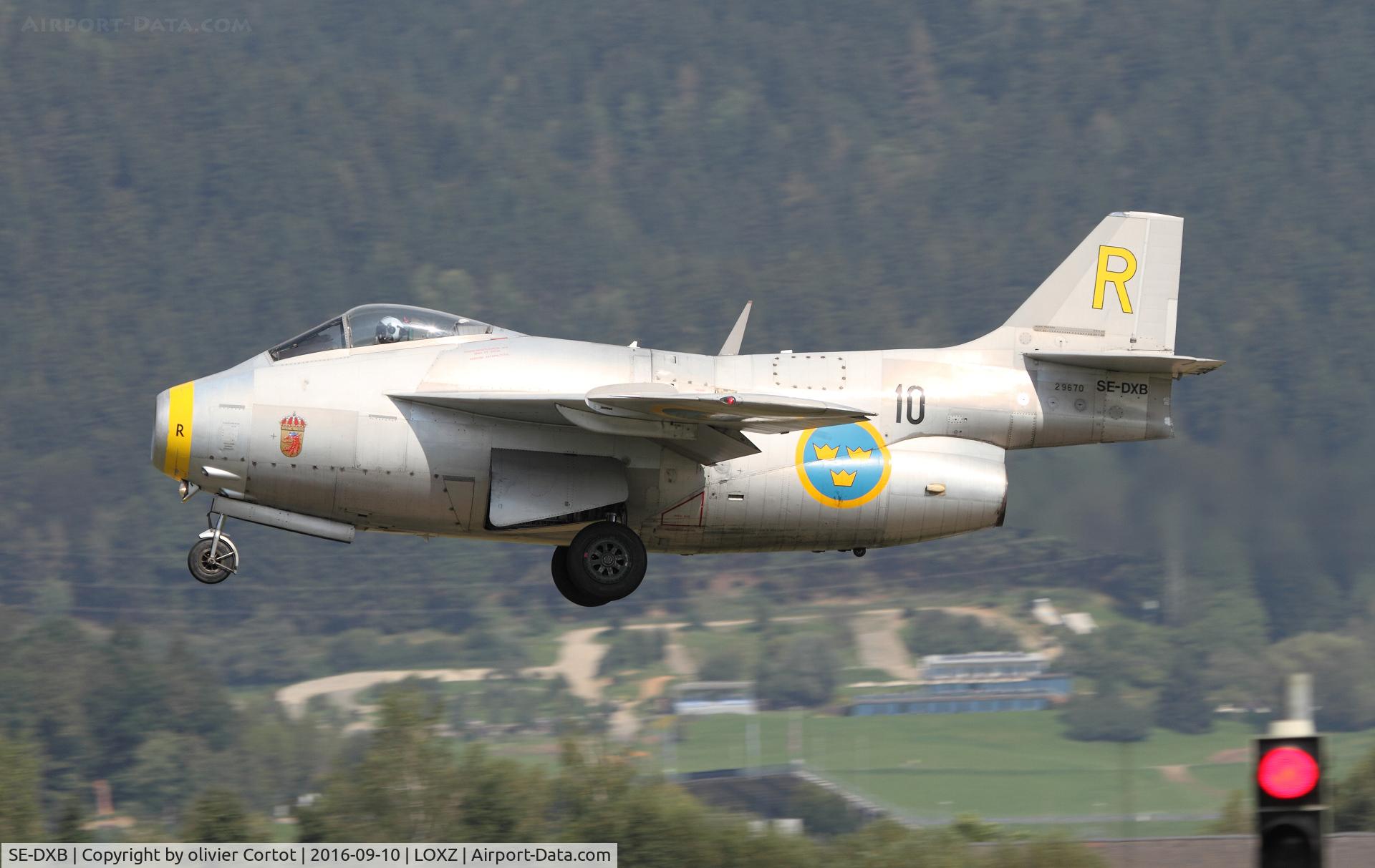 SE-DXB, 1955 Saab J-29F Tunnan C/N 29670, stop at the red light !