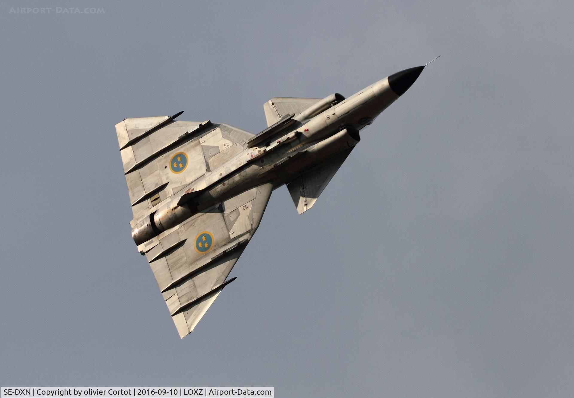 SE-DXN, 1977 Saab AJS 37 Viggen C/N 37098, Air power 16
