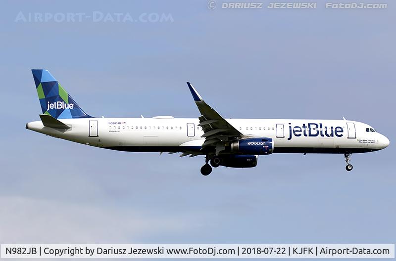 N982JB, 2017 Airbus A321-231 C/N 7815, Airbus A321-231 