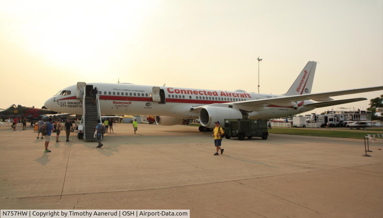N757HW, 1982 Boeing 757-225 C/N 22194, 1982 Boeing 757-225, c/n: 22194