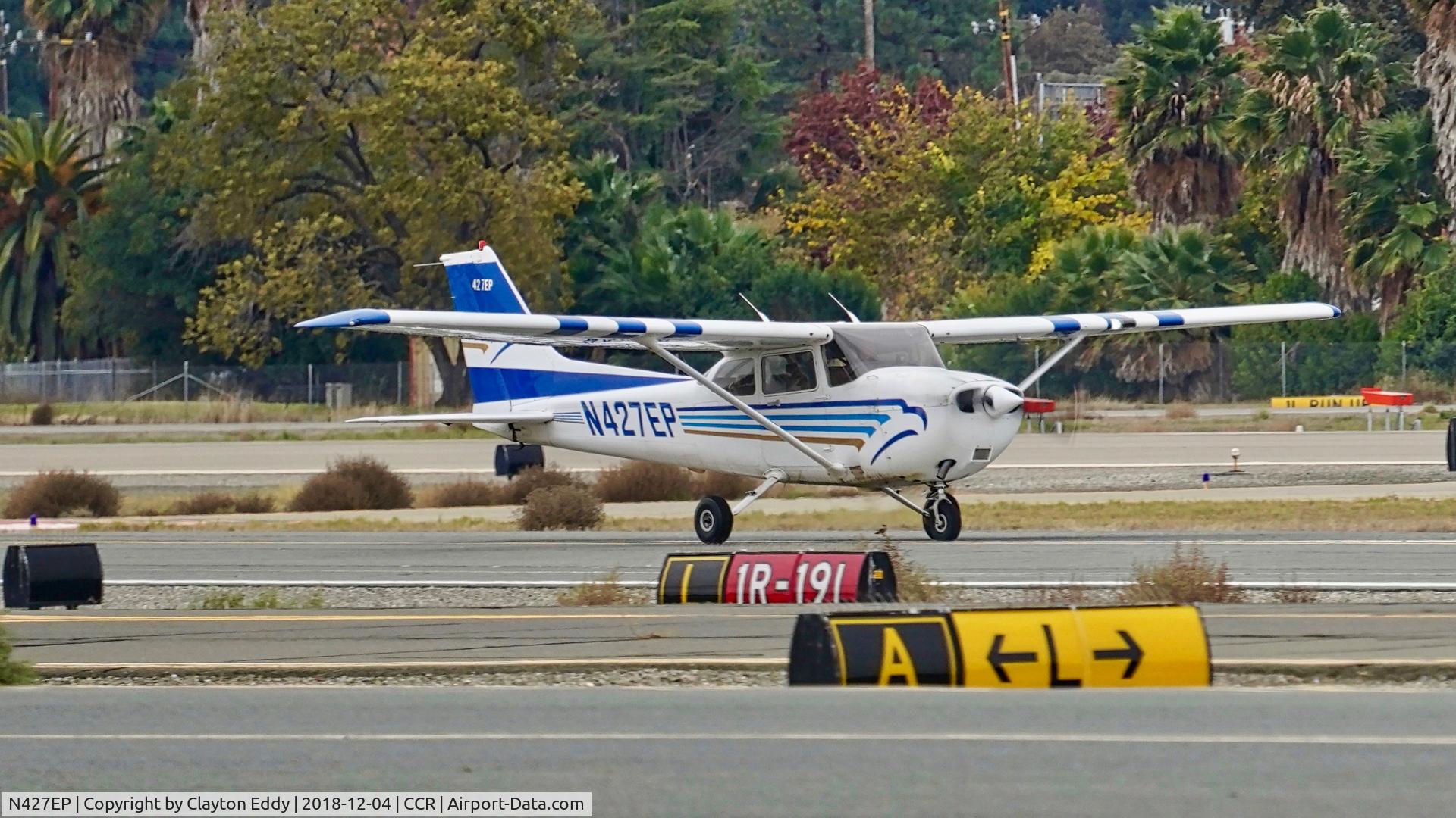 N427EP, 1998 Cessna 172R C/N 17280606, Buchanan Field Concord California 2018.