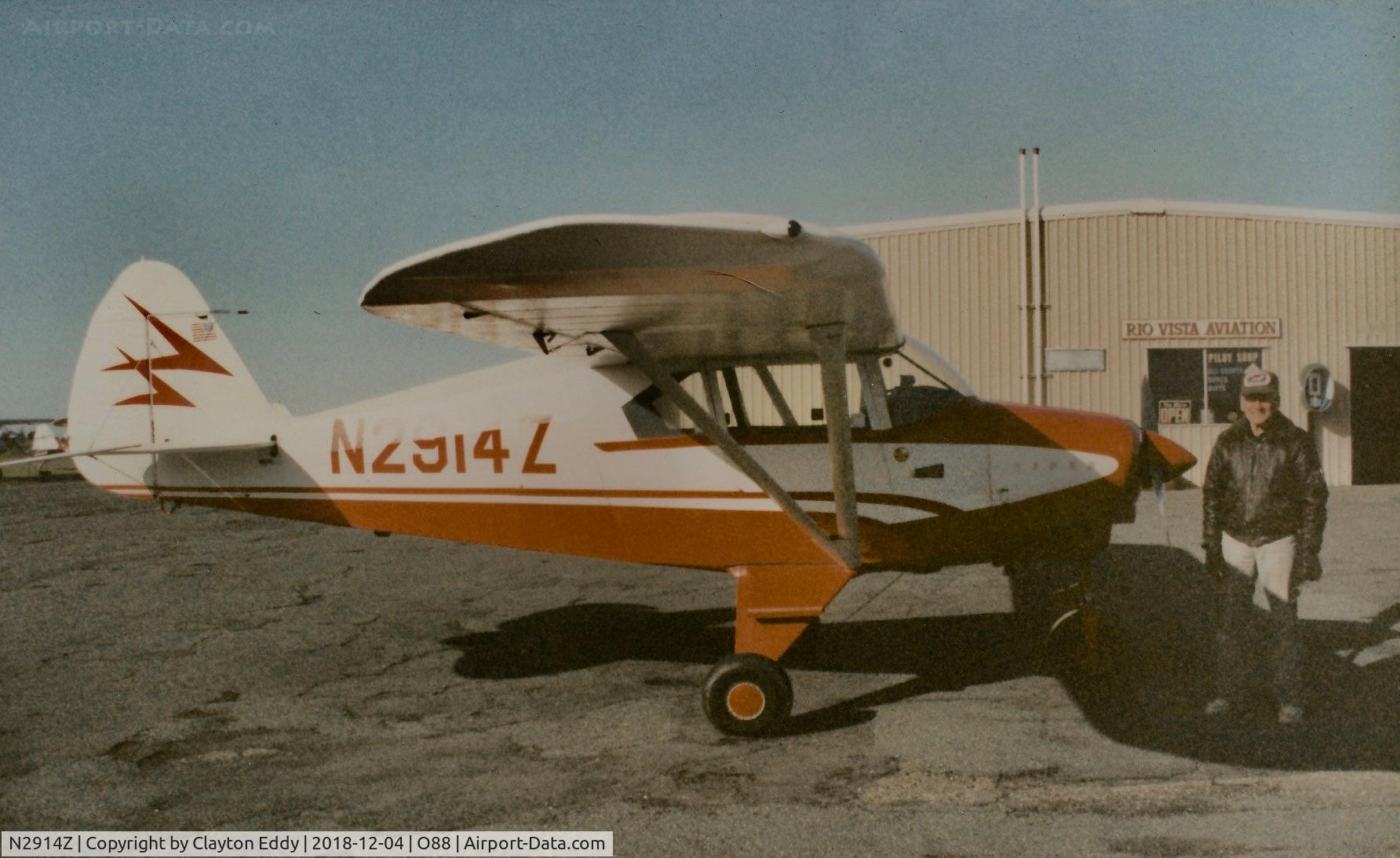 N2914Z, 1959 Piper PA-22-160 Tri Pacer C/N 22-6884, Old Rio Vista Airport California 19??