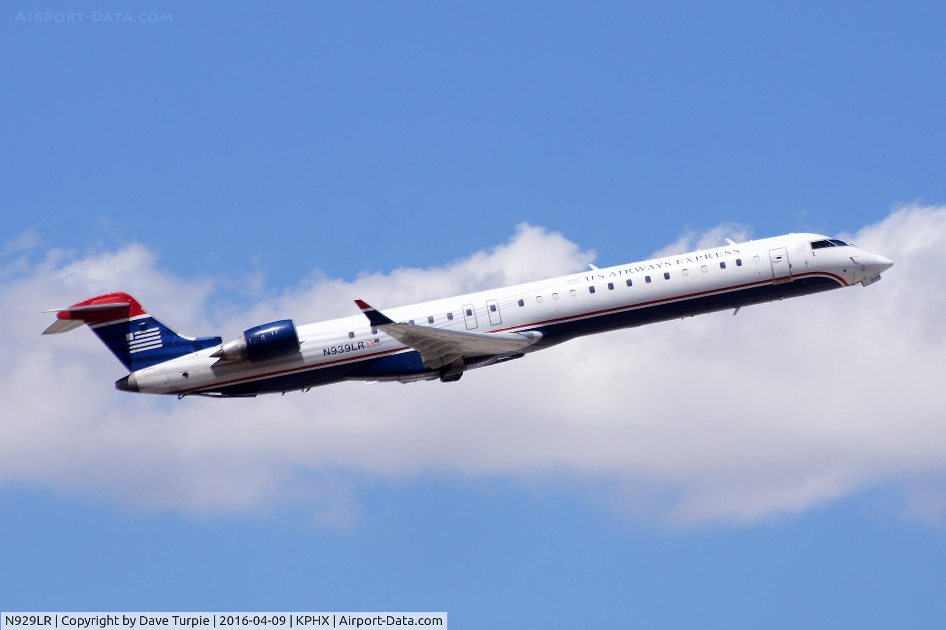 N929LR, 2005 Bombardier CRJ-900ER (CL-600-2D24) C/N 15029, No comment.