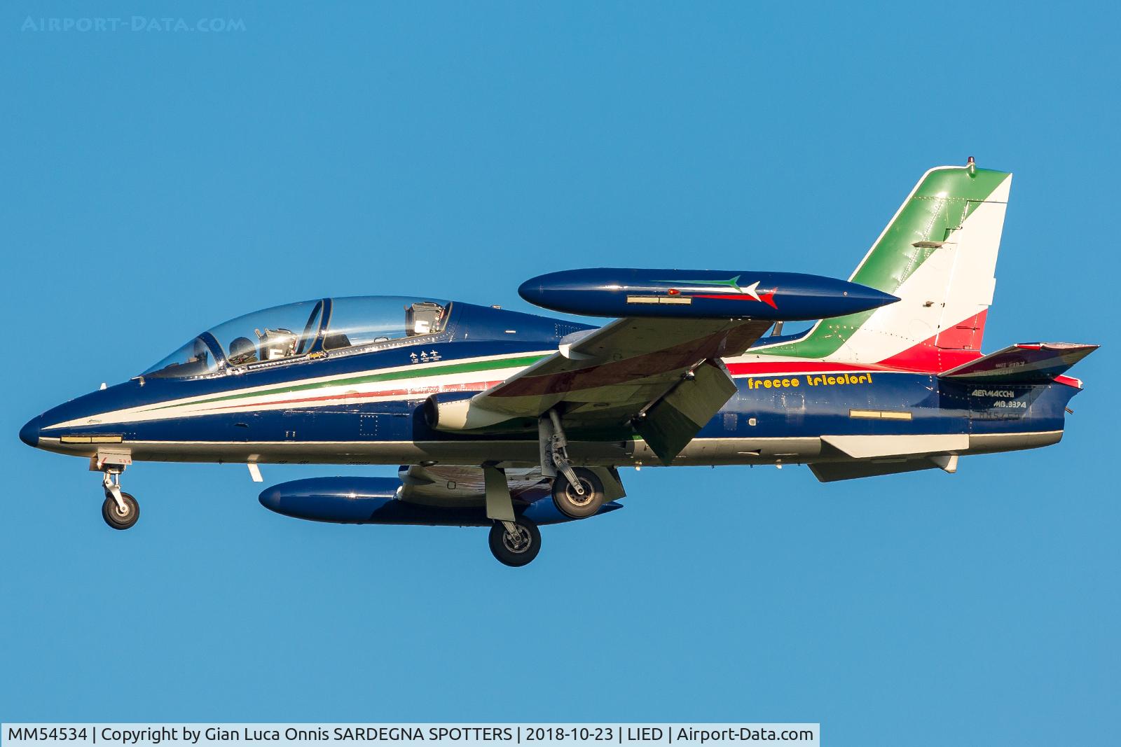 MM54534, Aermacchi MB-339PAN C/N 6741/136/AA068, LANDING 35R