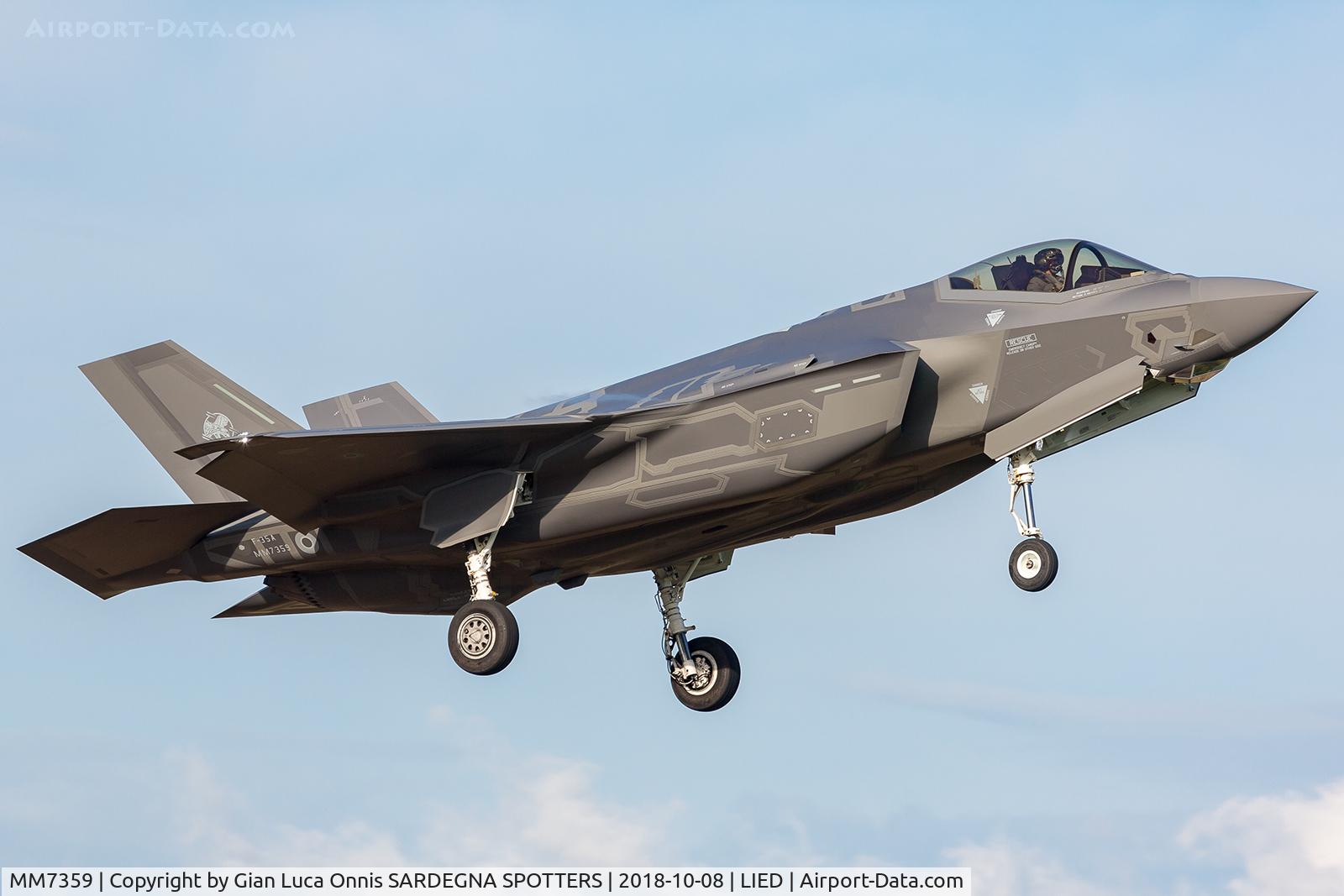 MM7359, 2017 Lockheed Martin F-35A Lightning II C/N AL-09, LANDING 17R