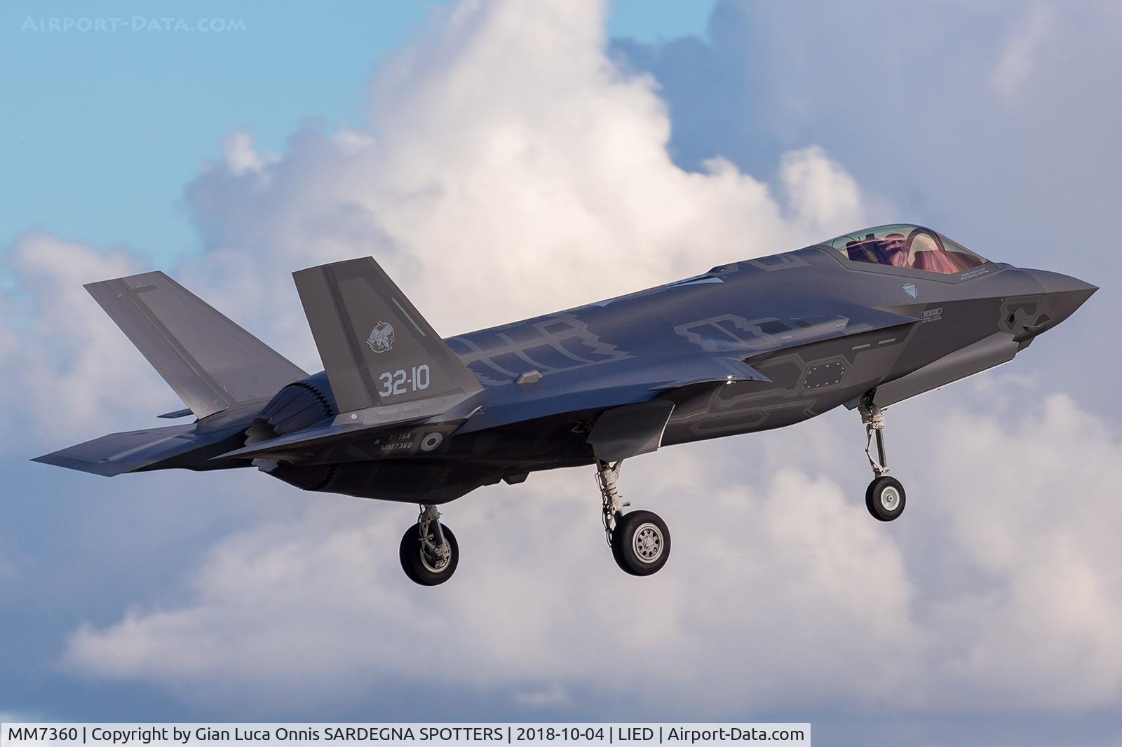 MM7360, Lockheed Martin F-35A Lightning II C/N AL-10, LANDING 17R