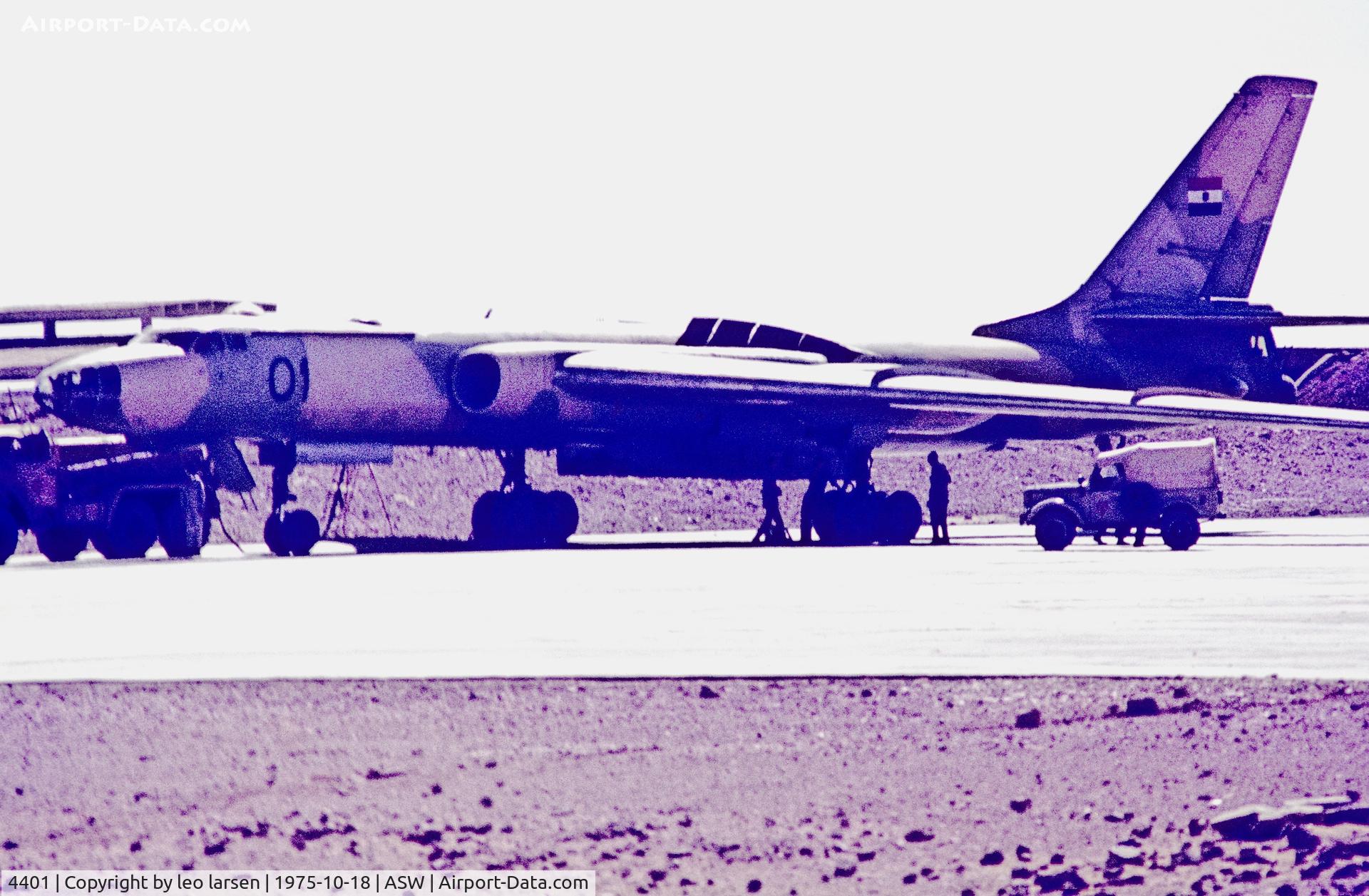 4401, Tupolev TU-16K-11-16 C/N Not found 4401, Aswan Egypt 18.10.1975