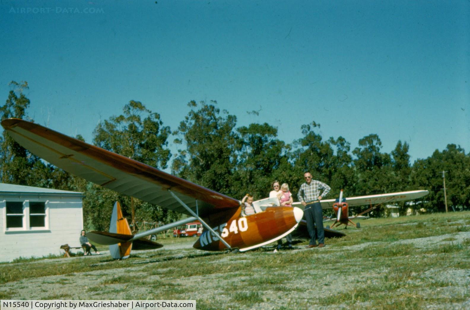 N15540, 1940 Bowlus BA-100 C/N 115, N15540 at the time owned by Eugene Grieshaber approximately 1964