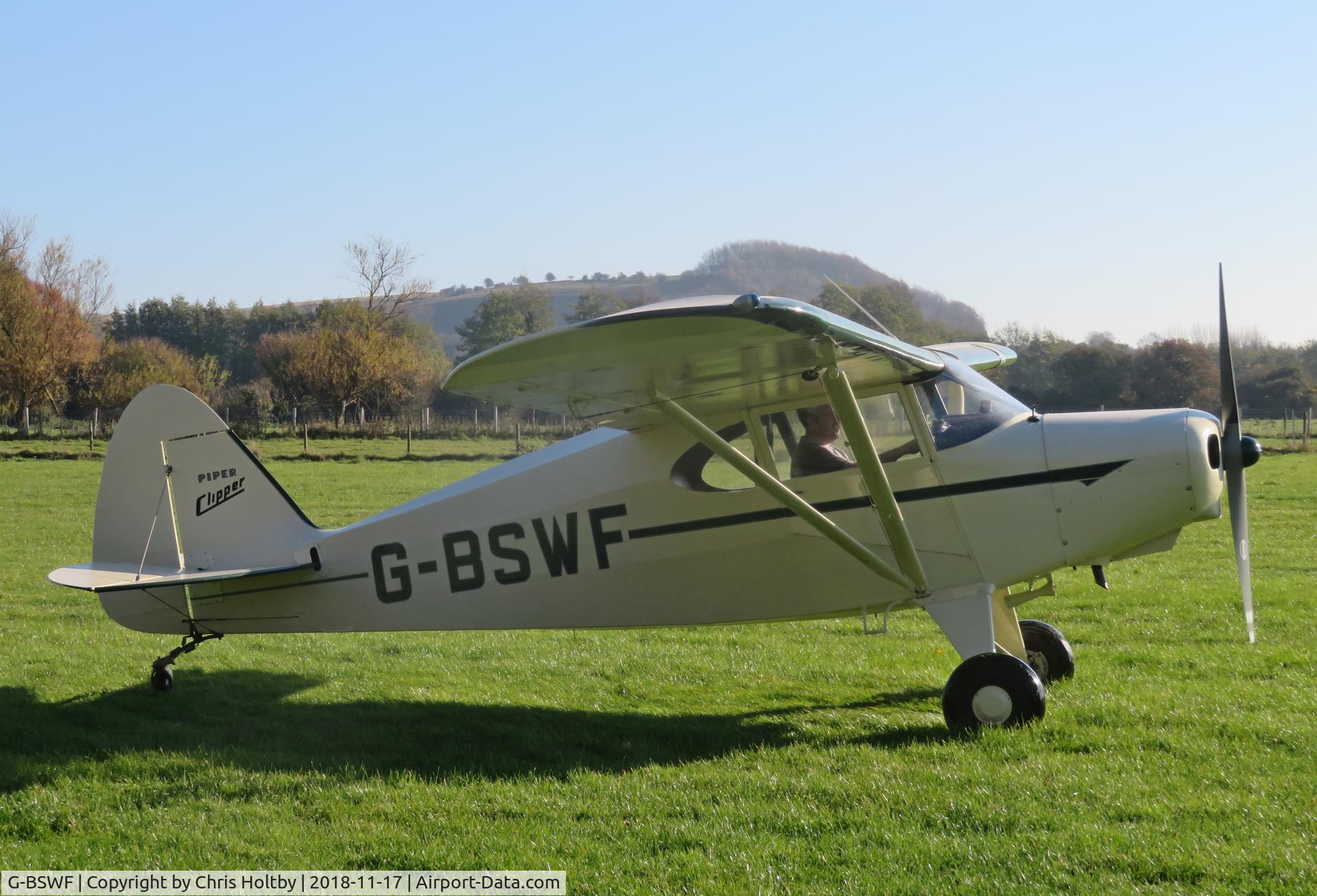 G-BSWF, 1949 Piper PA-16 Clipper C/N 16-475, Taxiing to take off at Pent Farm, Kent