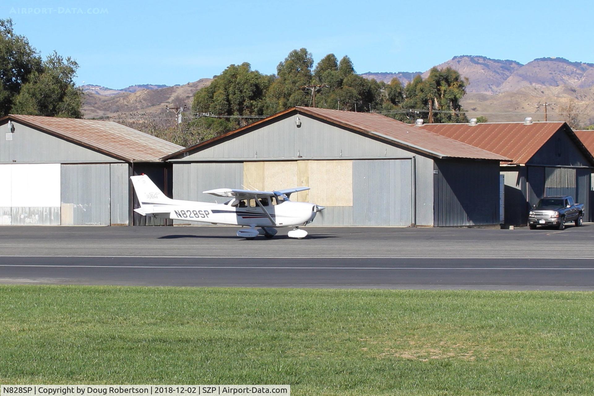 N828SP, 2001 Cessna 172S C/N 172S8741, 2001 CESSNA 172S SKYHAWK SP, Lycoming IO-360-L2A 180 Hp, taxi back