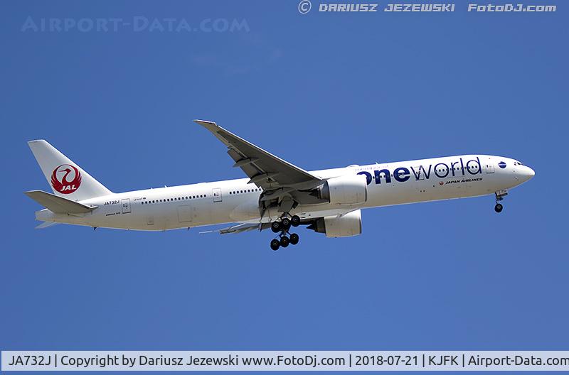JA732J, 2002 Boeing 777-346/ER C/N 32430, Boeing 777-346/ER - Japan Airlines - JAL  C/N 32430, JA732J