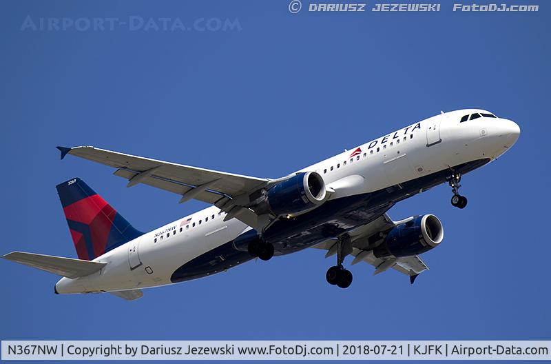 N367NW, 1999 Airbus A320-212 C/N 0988, Airbus A320-212 - Delta Air Lines  C/N 988, N367NW
