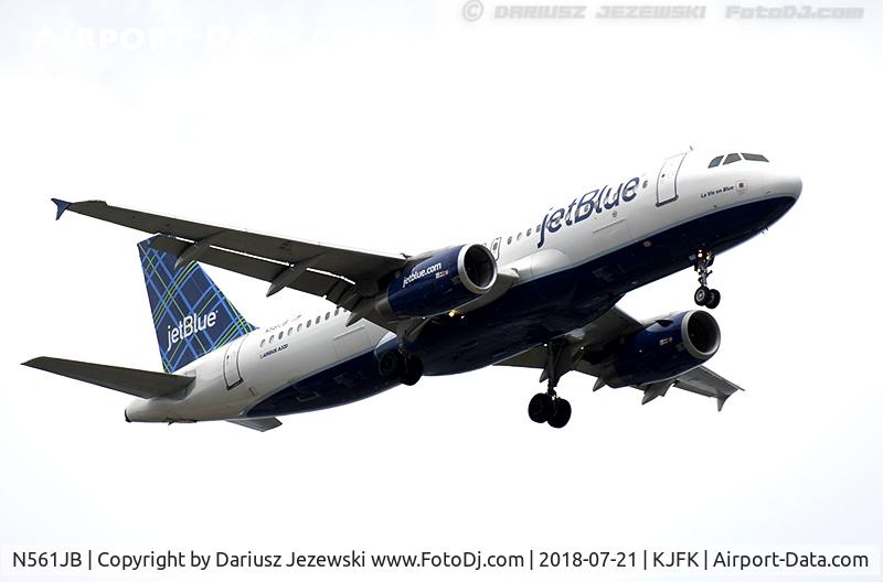 N561JB, 2003 Airbus A320-232 C/N 1927, Airbus A320-232 