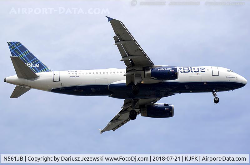 N561JB, 2003 Airbus A320-232 C/N 1927, Airbus A320-232 