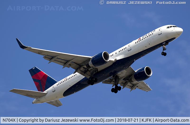N704X, 1997 Boeing 757-2Q8 C/N 28163, Boeing 757-2Q8 - Delta Air Lines  C/N 28163, N704X
