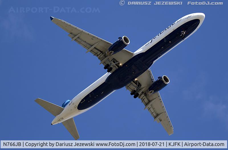 N766JB, 2008 Airbus A320-232 C/N 3724, Airbus A320-232 