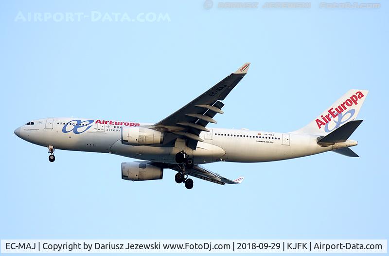 EC-MAJ, 2009 Airbus A330-243 C/N 992, Airbus A330-243 - Air Europa  C/N 992, EC-MAJ