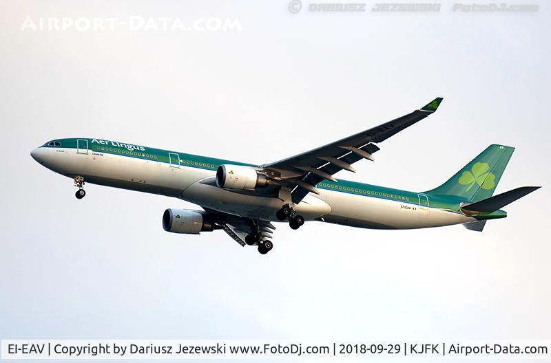 EI-EAV, 2009 Airbus A330-302 C/N 985, Airbus A330-302 - Aer Lingus  C/N 985, EI-EAV
