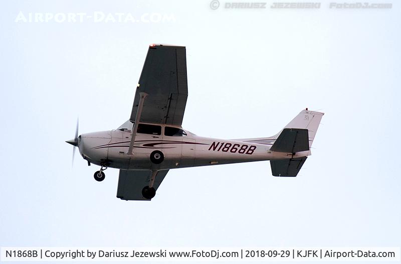 N1868B, 2005 Cessna 172S C/N 172S9928, Cessna 172S Skyhawk  C/N 172S9928, N1868B